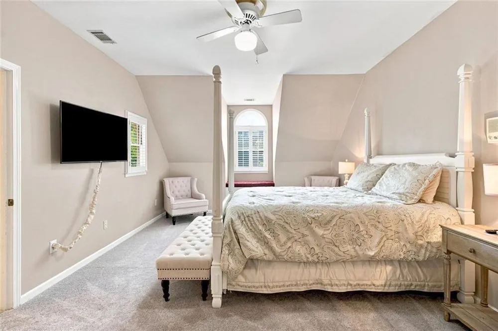 7560 Bridgegate Court Sandy Springs, GA 30350