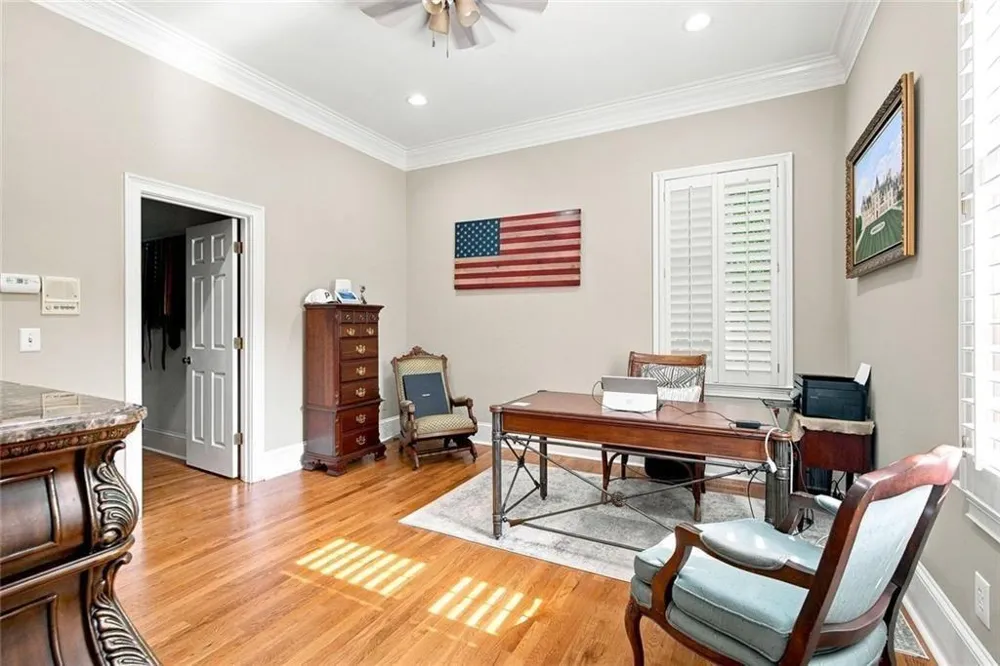7560 Bridgegate Court Sandy Springs, GA 30350