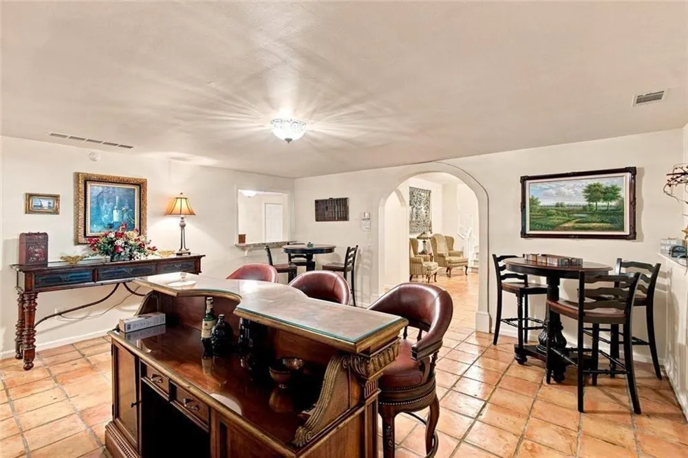 7560 Bridgegate Court Sandy Springs, GA 30350