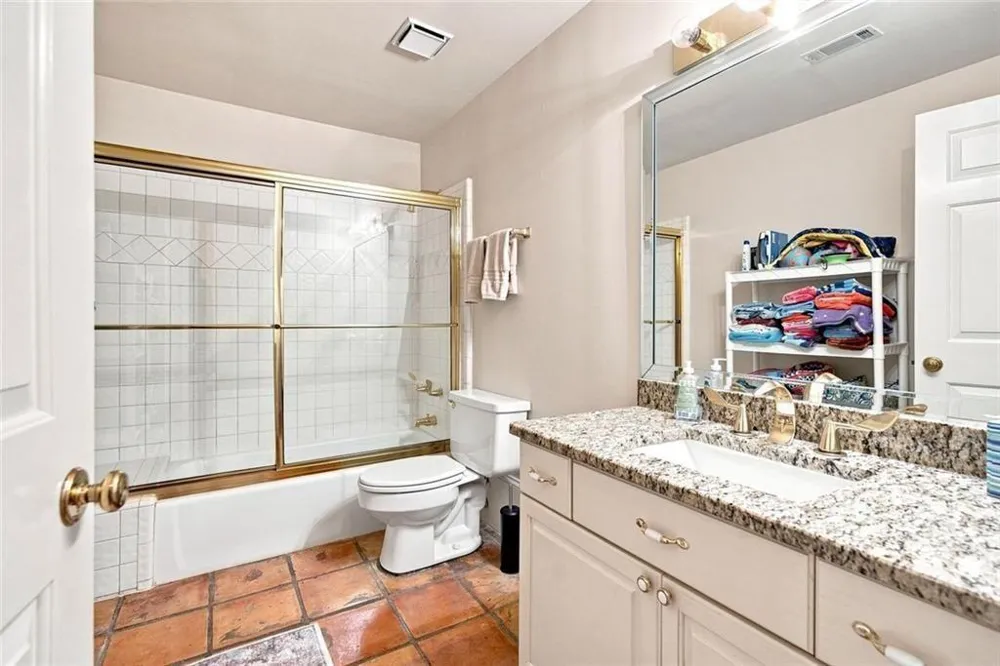 7560 Bridgegate Court Sandy Springs, GA 30350