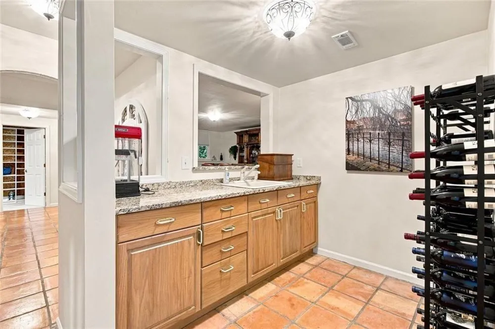 7560 Bridgegate Court Sandy Springs, GA 30350