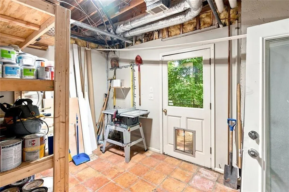 7560 Bridgegate Court Sandy Springs, GA 30350