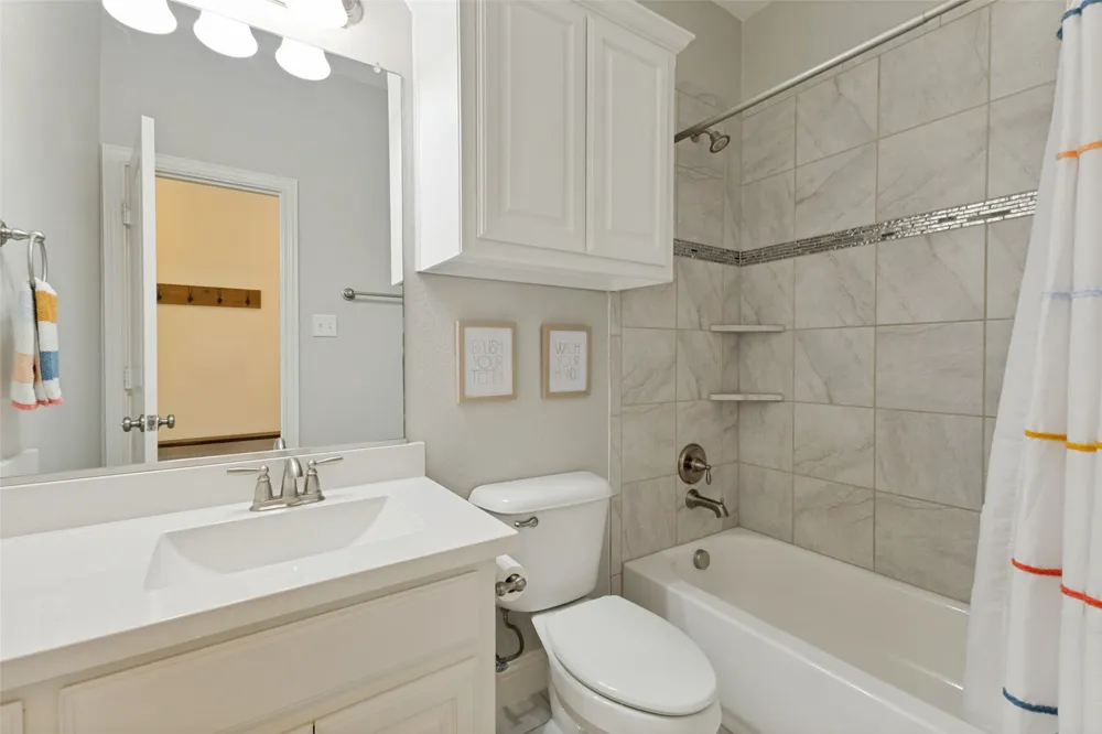 2124 Bishop Barrel Lane St Paul, TX 75098