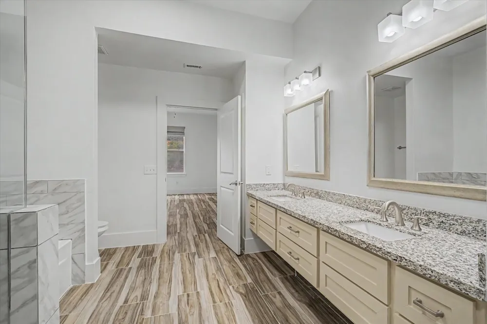 300 St Joseph Parkway #124 Houston, TX 77002