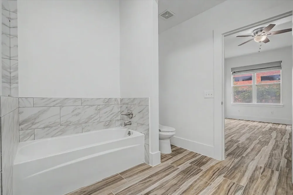 300 St Joseph Parkway #124 Houston, TX 77002
