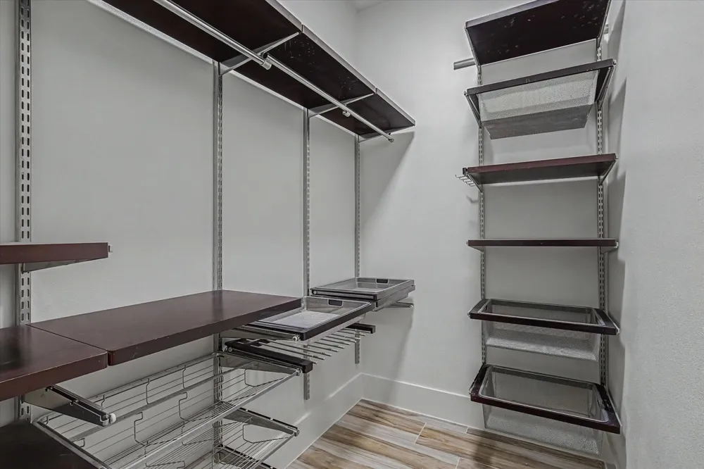 300 St Joseph Parkway #124 Houston, TX 77002