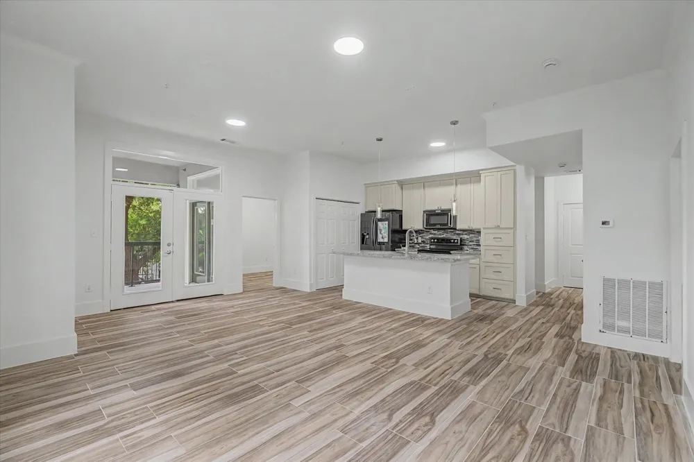 300 St Joseph Parkway #124 Houston, TX 77002