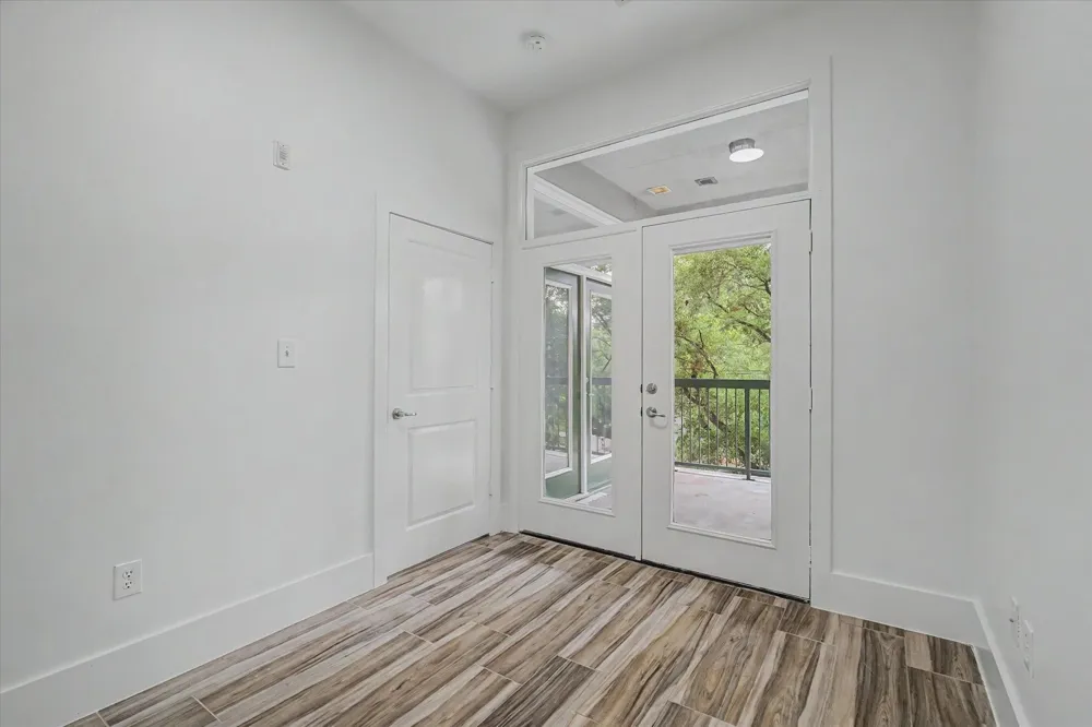 300 St Joseph Parkway #124 Houston, TX 77002