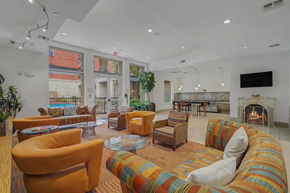 300 St Joseph Parkway #124 Houston, TX 77002