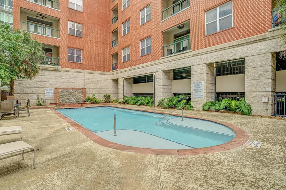 300 St Joseph Parkway #124 Houston, TX 77002