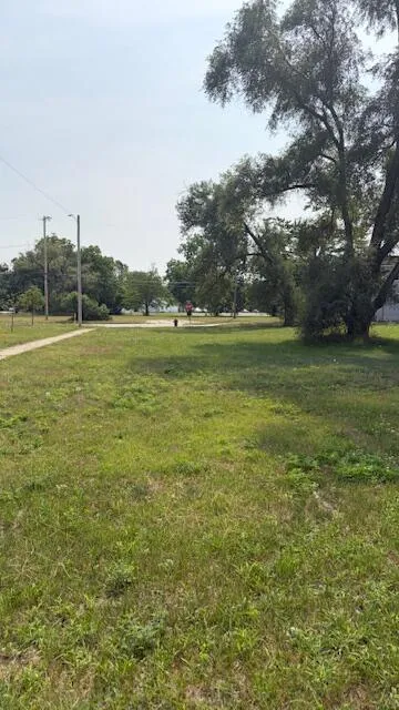 397 Marquette Avenue Muskegon, MI 49442