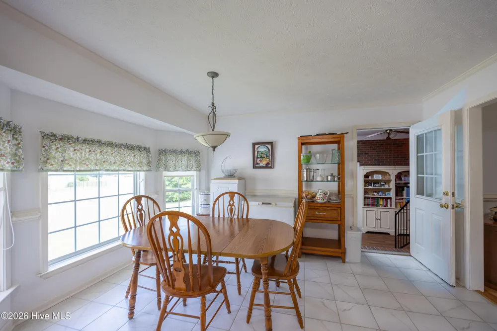 424 Cedar Lake Lane Clinton, NC 28328