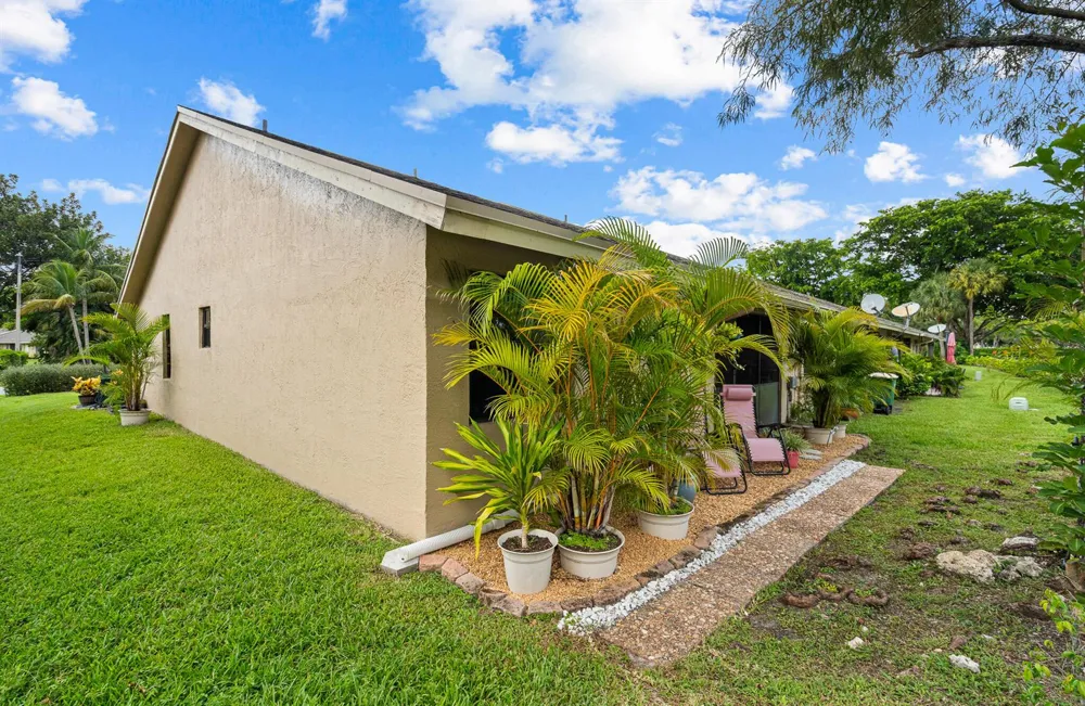 7660 NW 96TH TERRACE Tamarac, FL 33321