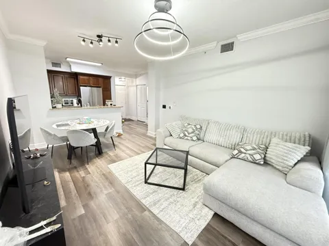 1660 Renaissance Commons Boulevard