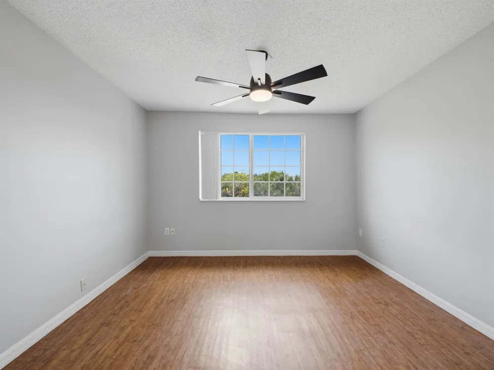 900 CRESTWOOD COURT S #920 Royal Palm Beach, FL 33411