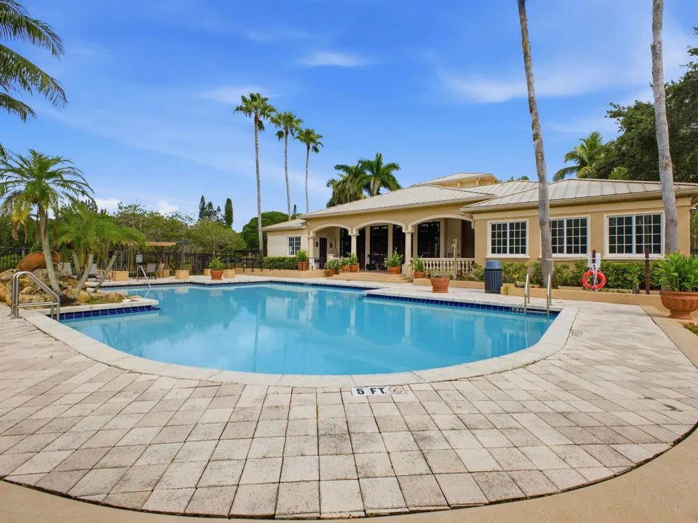 900 CRESTWOOD COURT S #920 Royal Palm Beach, FL 33411