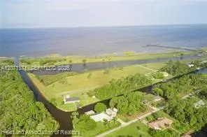 Bougainvillea Drive Lake Wales, FL 33898