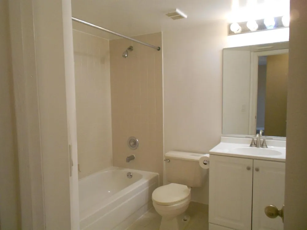 8977 Wiles Road #203 Coral Springs, FL 33067