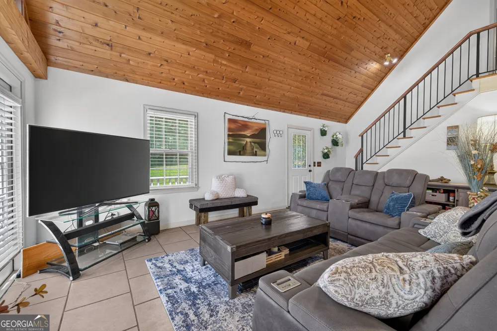 1271 Pullman CIR Greensboro, GA 30642