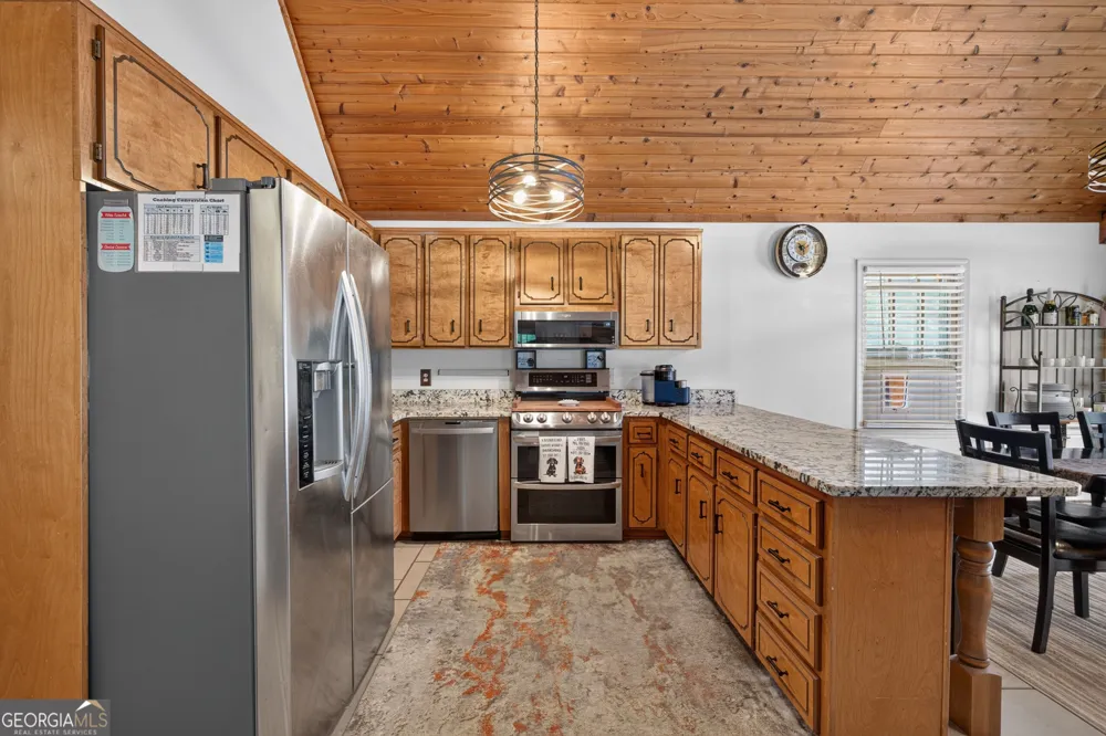 1271 Pullman CIR Greensboro, GA 30642