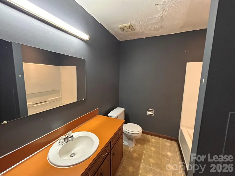 179 Sunny Hill Drive Lincolnton, NC 28092