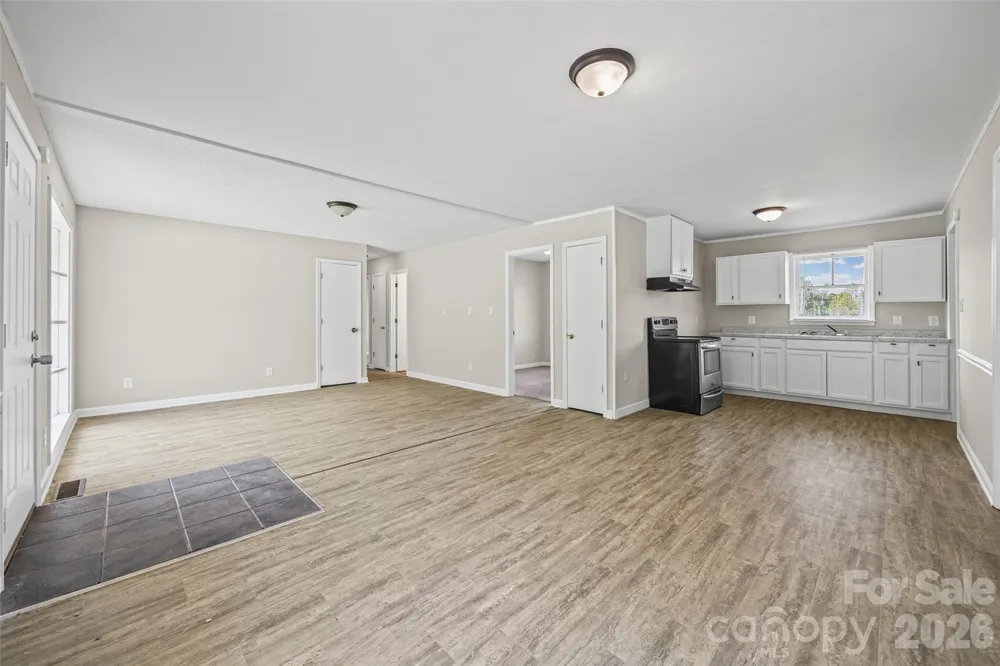 195 Moda Road Blacksburg, SC 29702