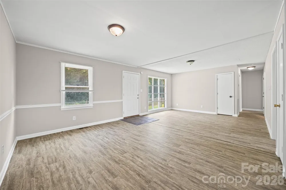 195 Moda Road Blacksburg, SC 29702