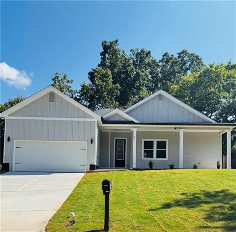 481 Stonemill Manor