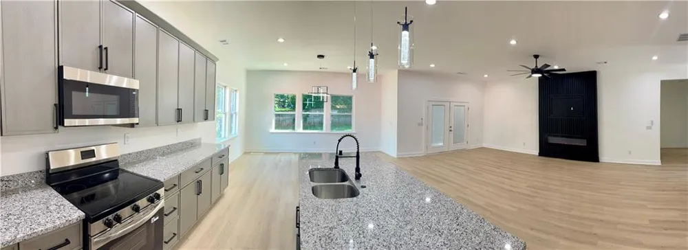 481 Stonemill Manor Lithonia, GA 30058