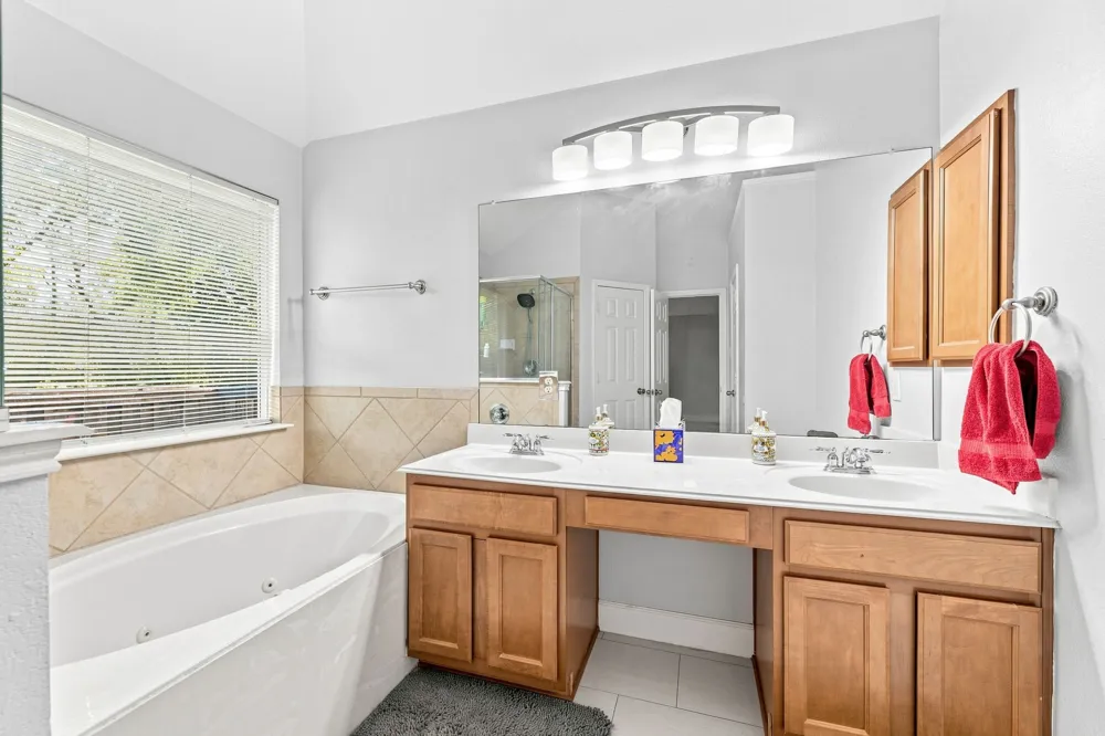 4849 Summer Oaks Lane Fort Worth, TX 76123