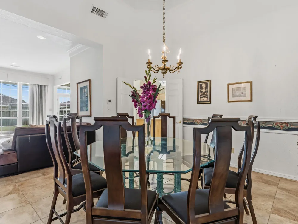 2107 Avenue K Nederland, TX 77627