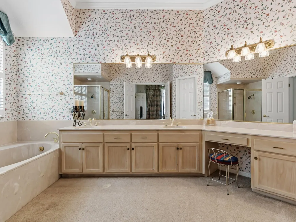 2107 Avenue K Nederland, TX 77627