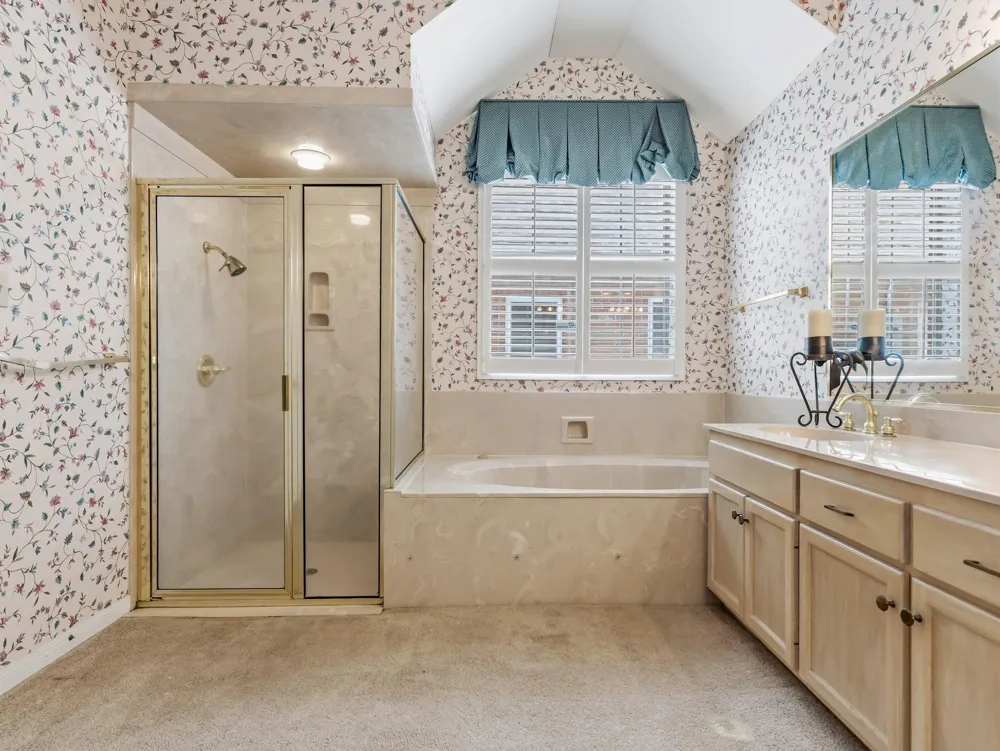 2107 Avenue K Nederland, TX 77627