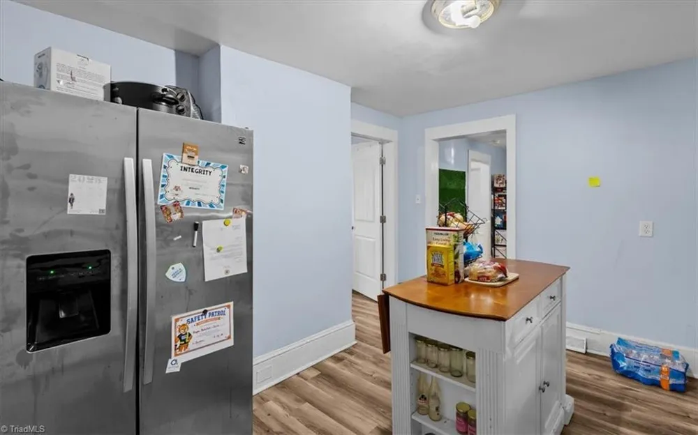 1207 Vernon Place High Point, NC 27260