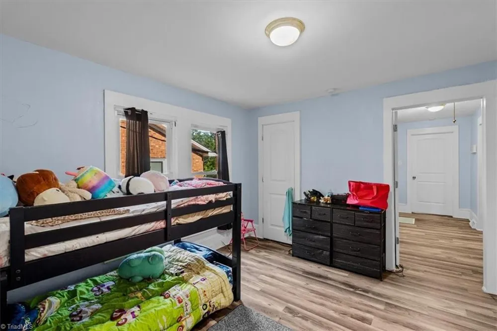 1207 Vernon Place High Point, NC 27260