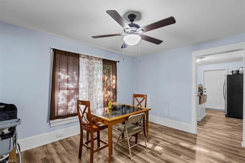 1207 Vernon Place High Point, NC 27260