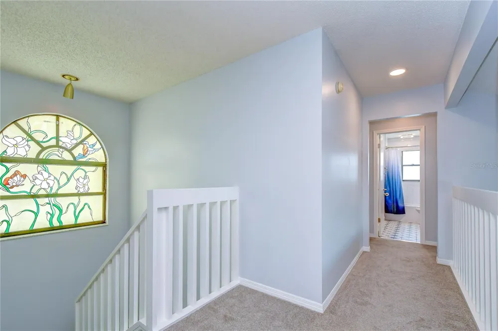 1224 RAINBROOK CIRCLE Valrico, FL 33596