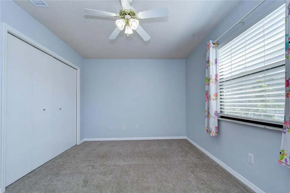 1224 RAINBROOK CIRCLE Valrico, FL 33596