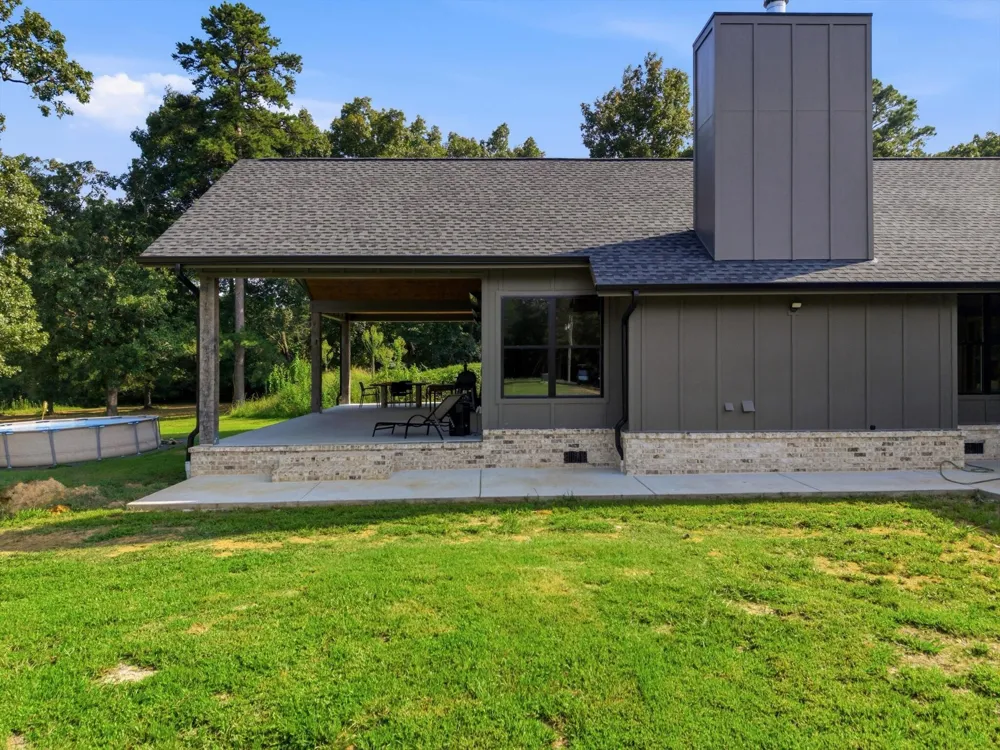 965 Lofton Lane Chickamauga, GA 30707