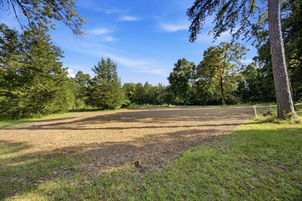 965 Lofton Lane Chickamauga, GA 30707