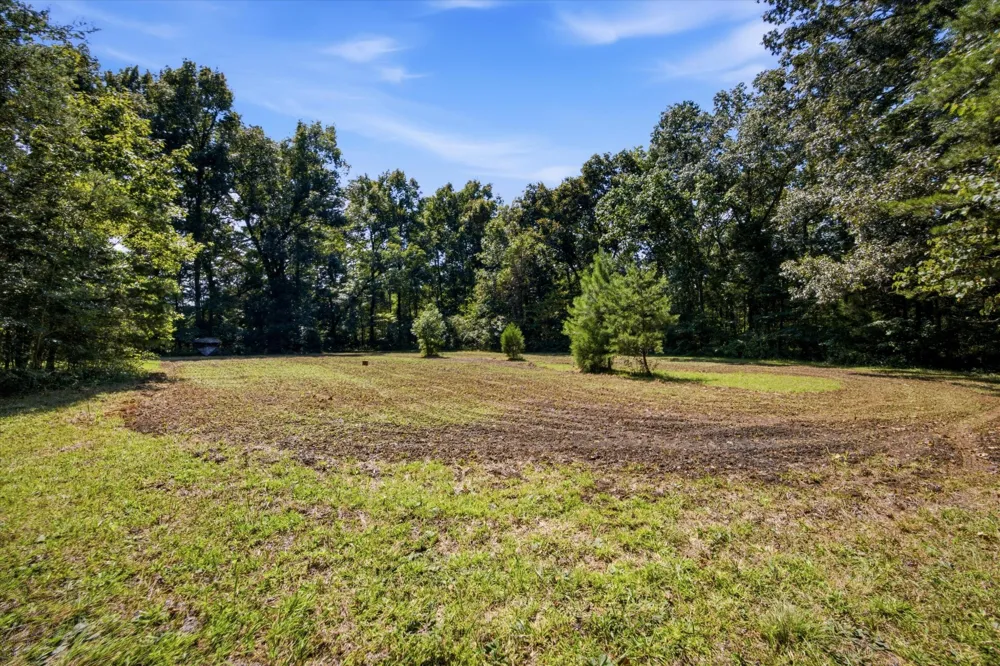 965 Lofton Lane Chickamauga, GA 30707