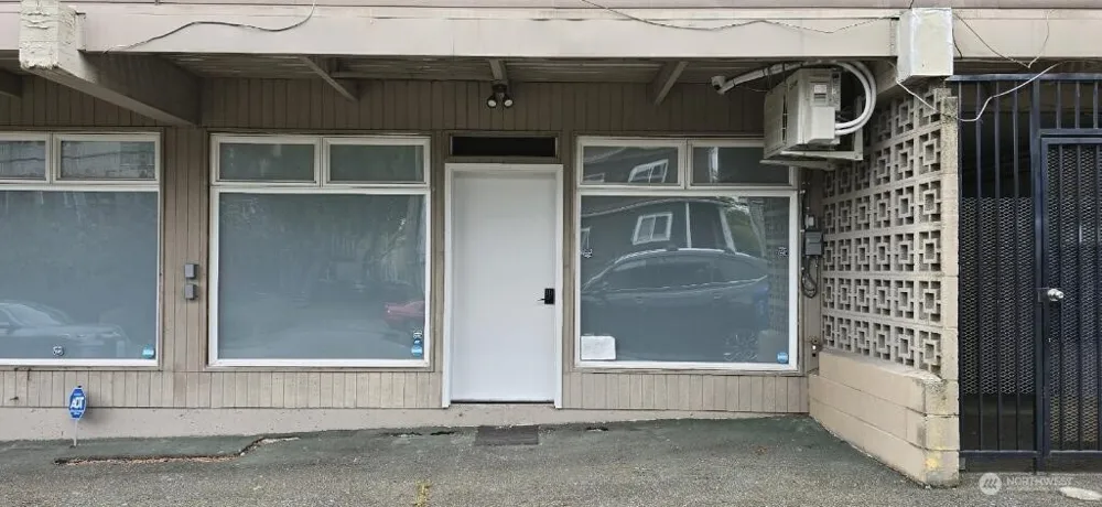 4213 Winslow Place Seattle, WA 98103