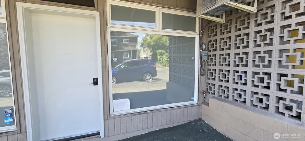 4213 Winslow Place Seattle, WA 98103
