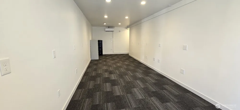 4213 Winslow Place Seattle, WA 98103