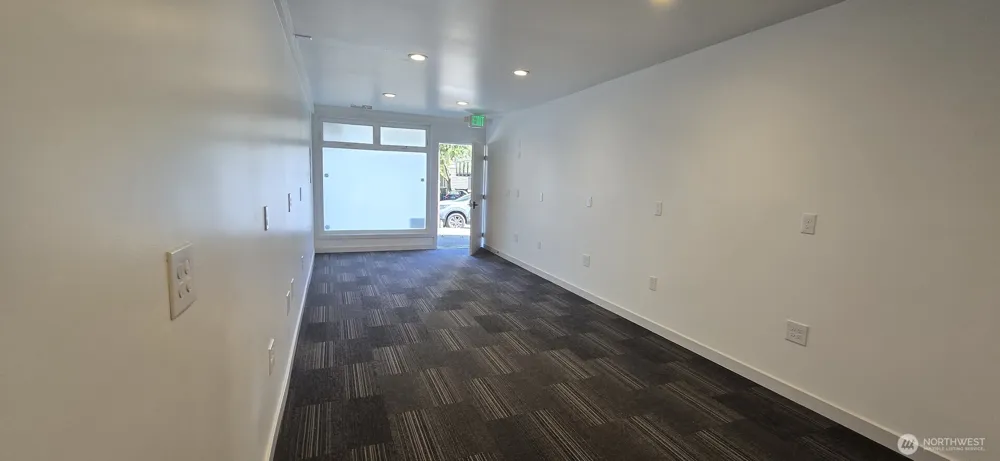 4213 Winslow Place Seattle, WA 98103