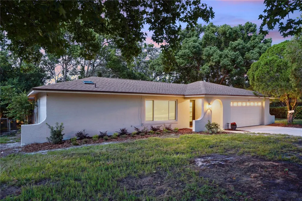 1201 AVALON BOULEVARD Casselberry, FL 32707