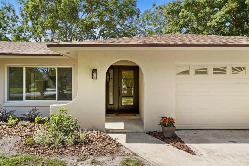 1201 AVALON BOULEVARD Casselberry, FL 32707