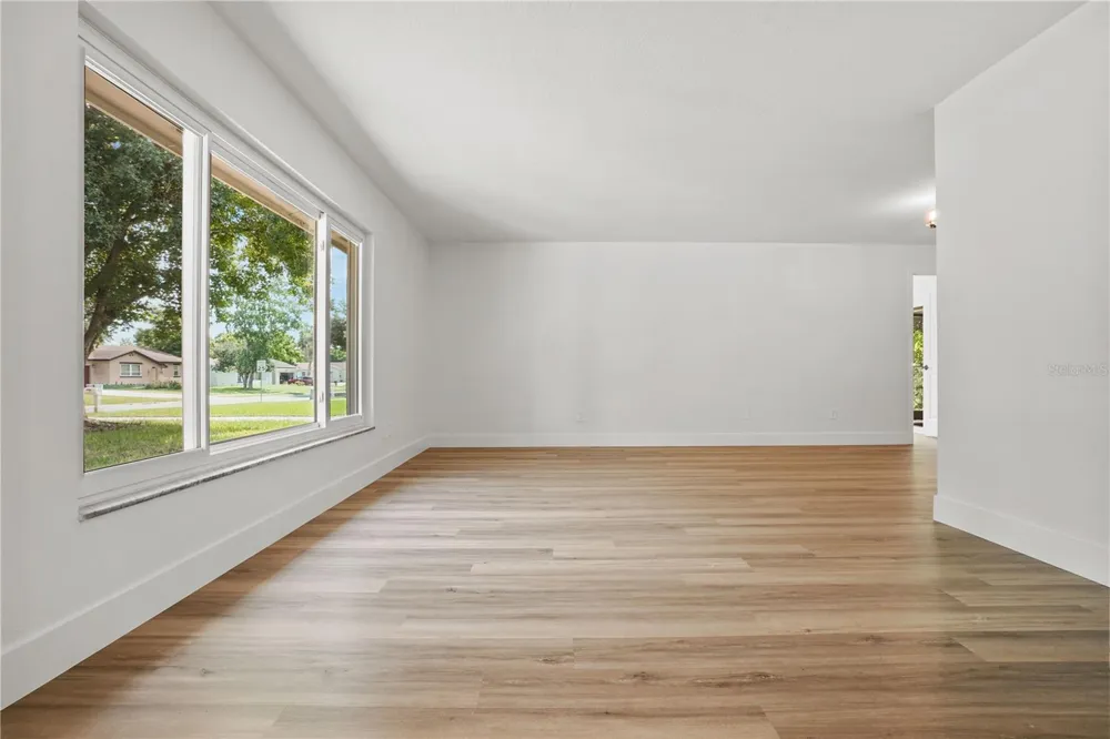 1201 AVALON BOULEVARD Casselberry, FL 32707