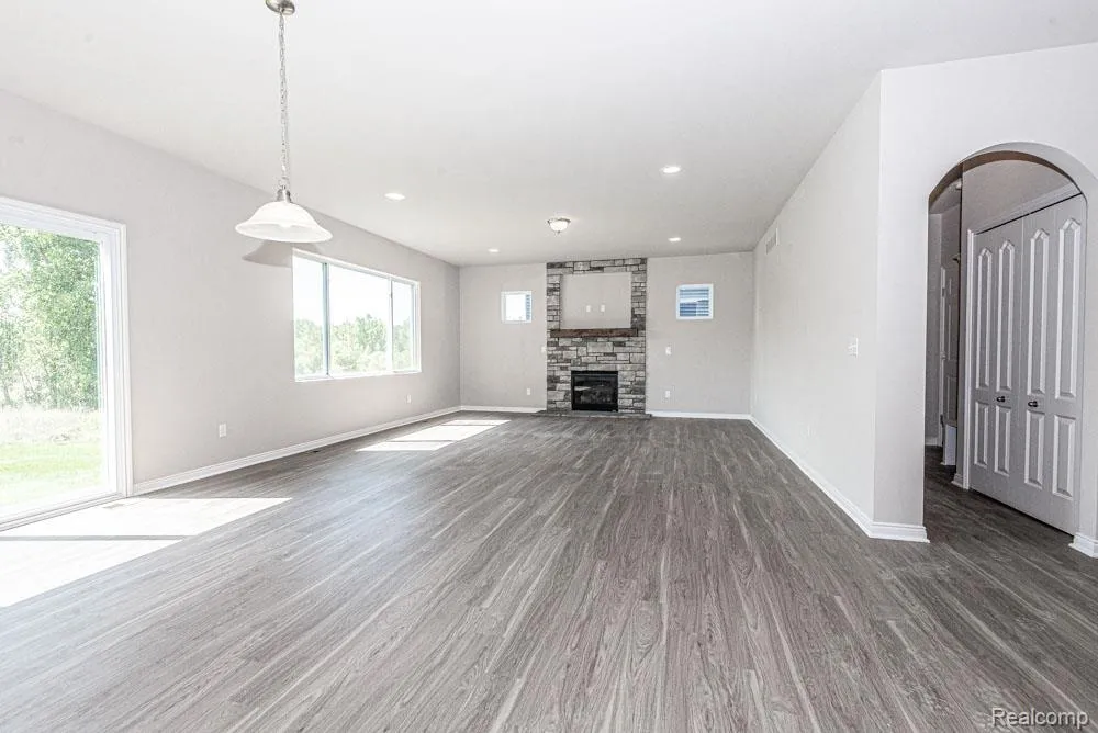 53188 Woodland Meadows Drive Chesterfield Township, MI 48047