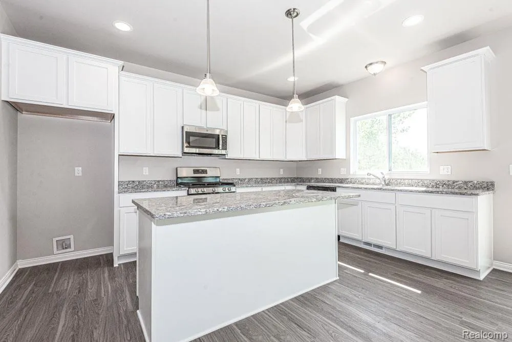 53188 Woodland Meadows Drive Chesterfield Township, MI 48047